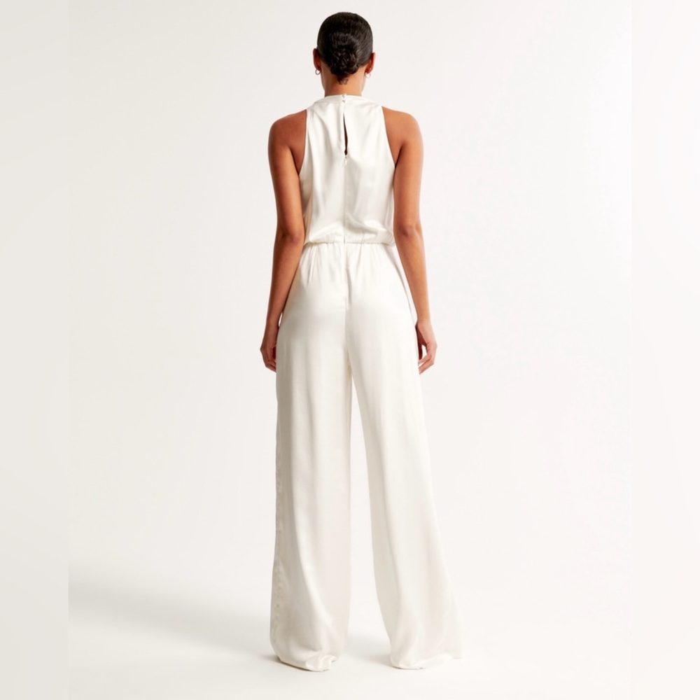 Abercrombie High Neck Draped Jumpsuit Petite XXS - Picture 5 of 6